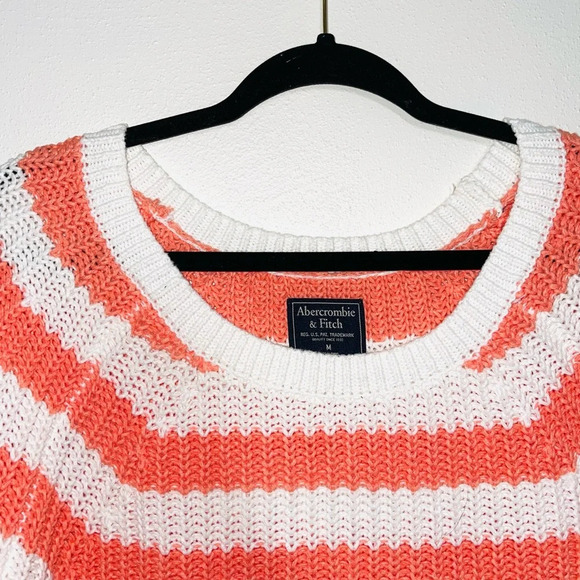 Abercrombie & Fitch White & Peach Striped Chunky Knit Sweater Medium Women’s - Picture 2 of 10